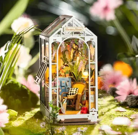 Robotime Garden House Book Nook Kit IllumiWave