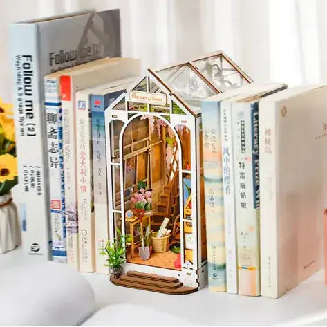 Robotime Garden House Book Nook Kit IllumiWave